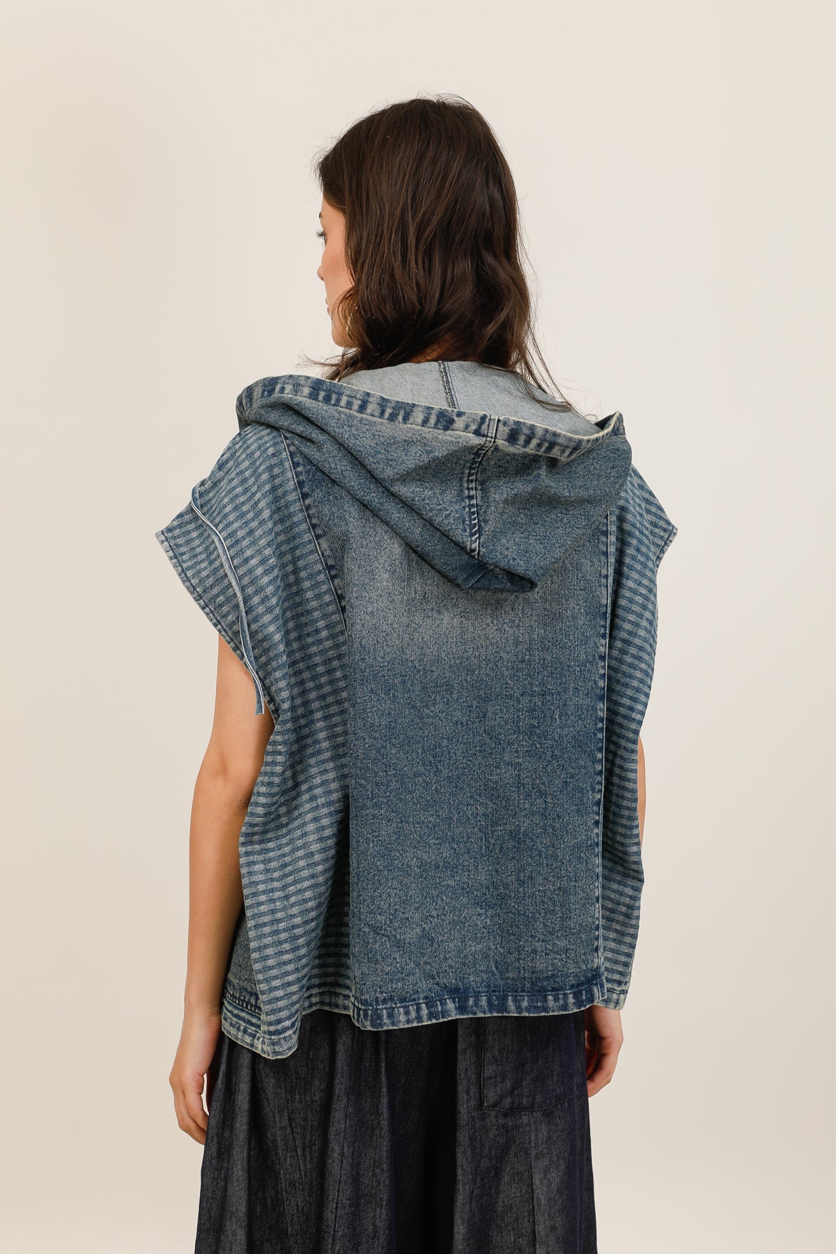 A189-B83 - Blouse