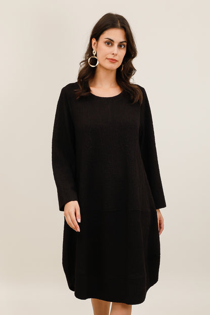 A193-R14 - Dress