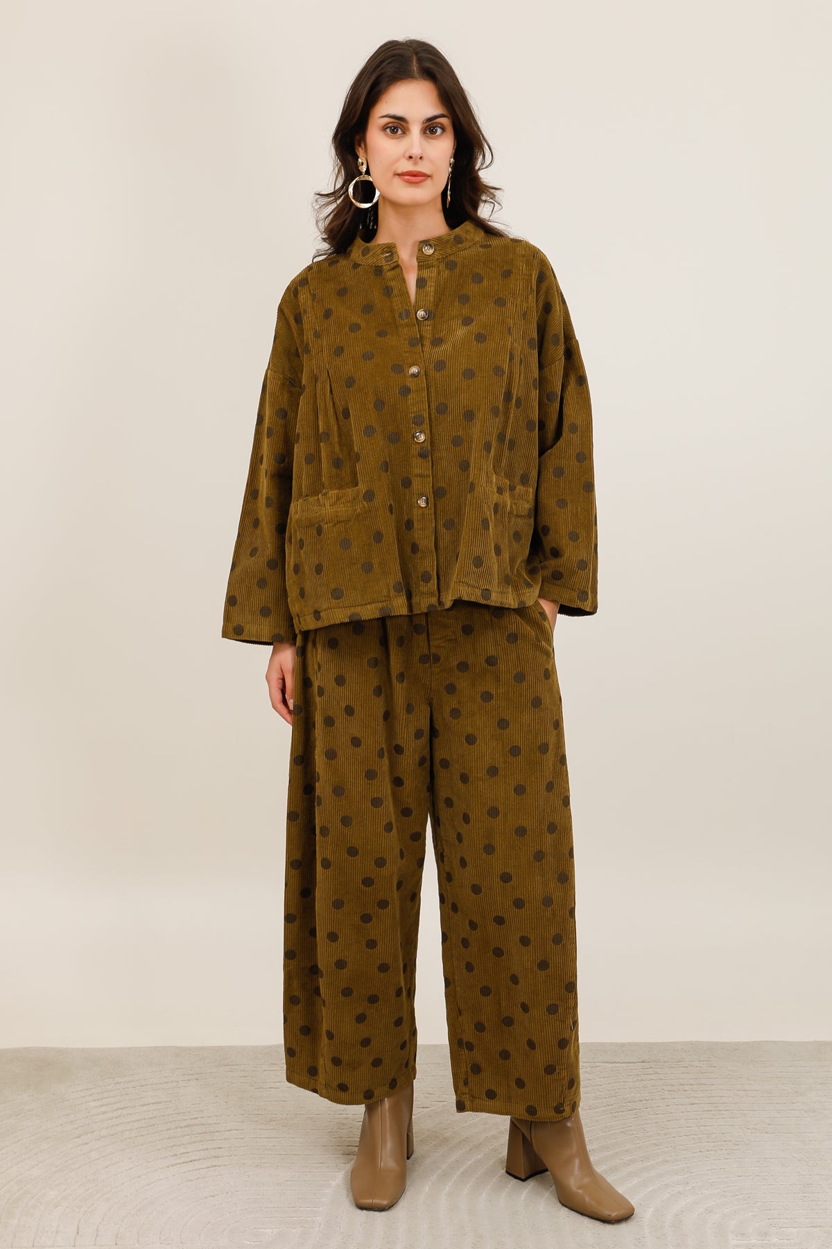 A196-B87 - Jacket