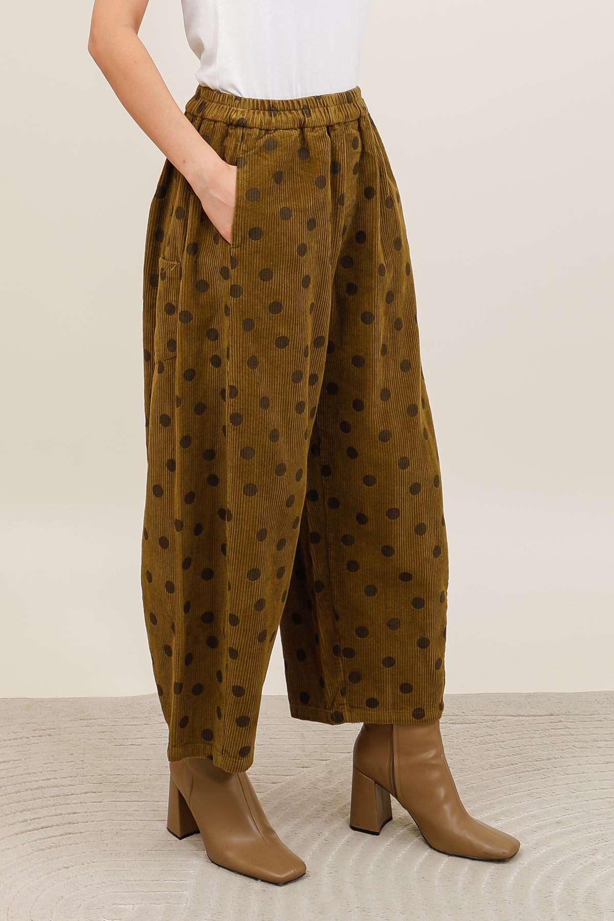 A196-P71 - Pant