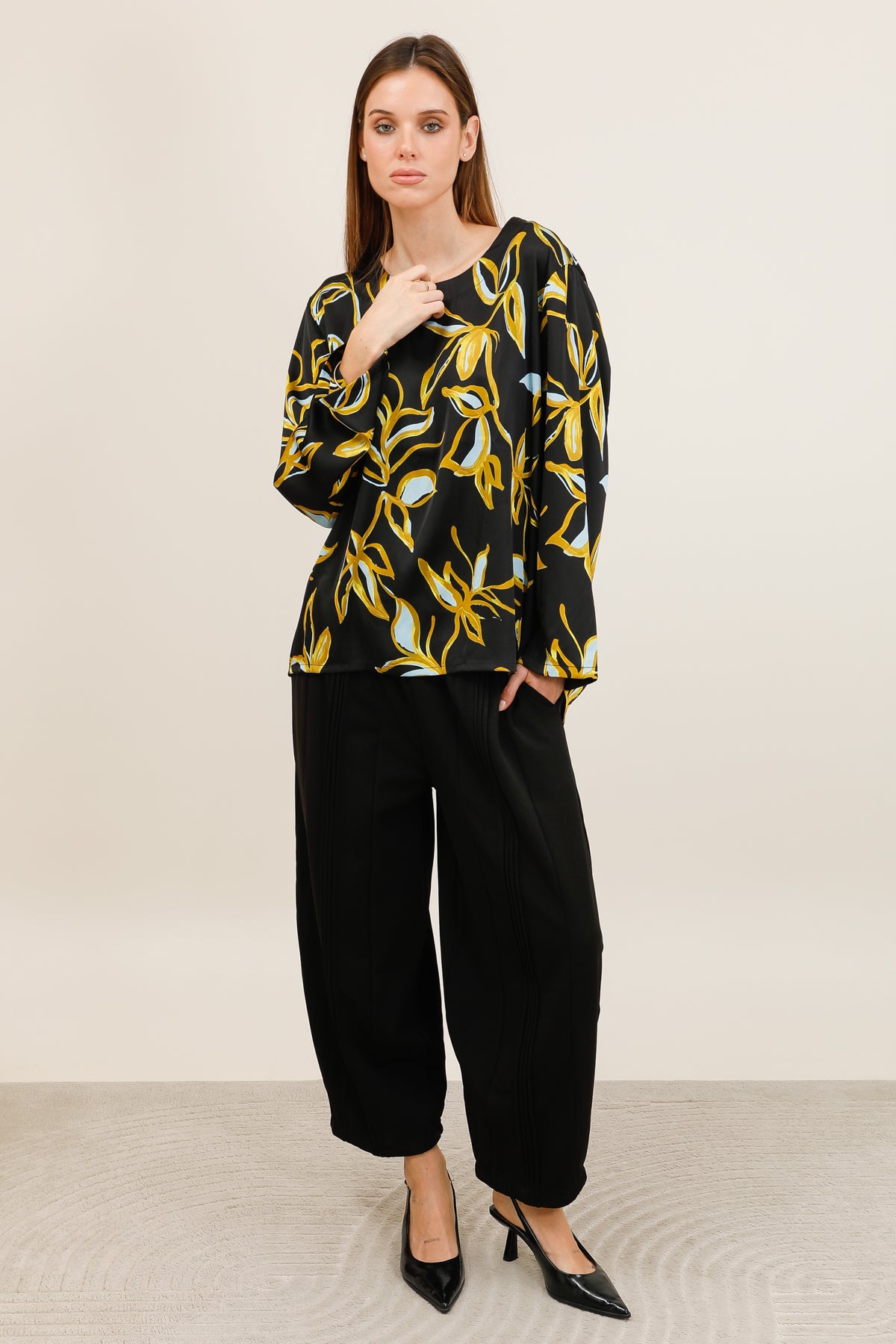 A198-B90 - Blouse