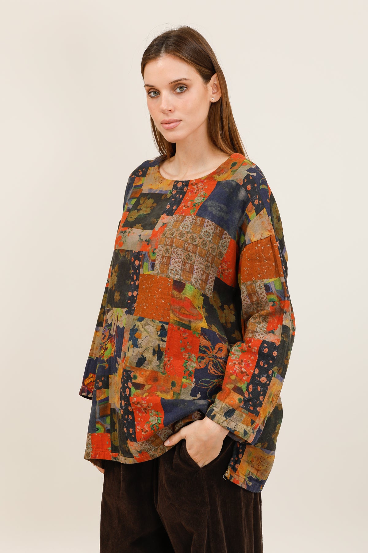 A204-B35 - Blouse