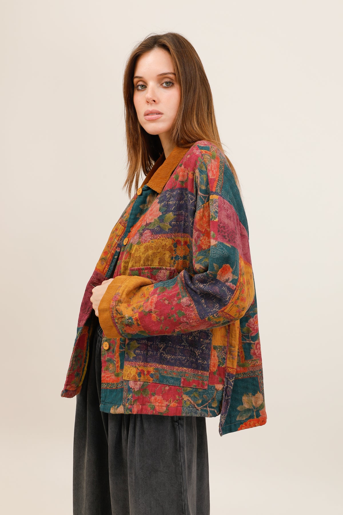 A211-B39 - Jacket