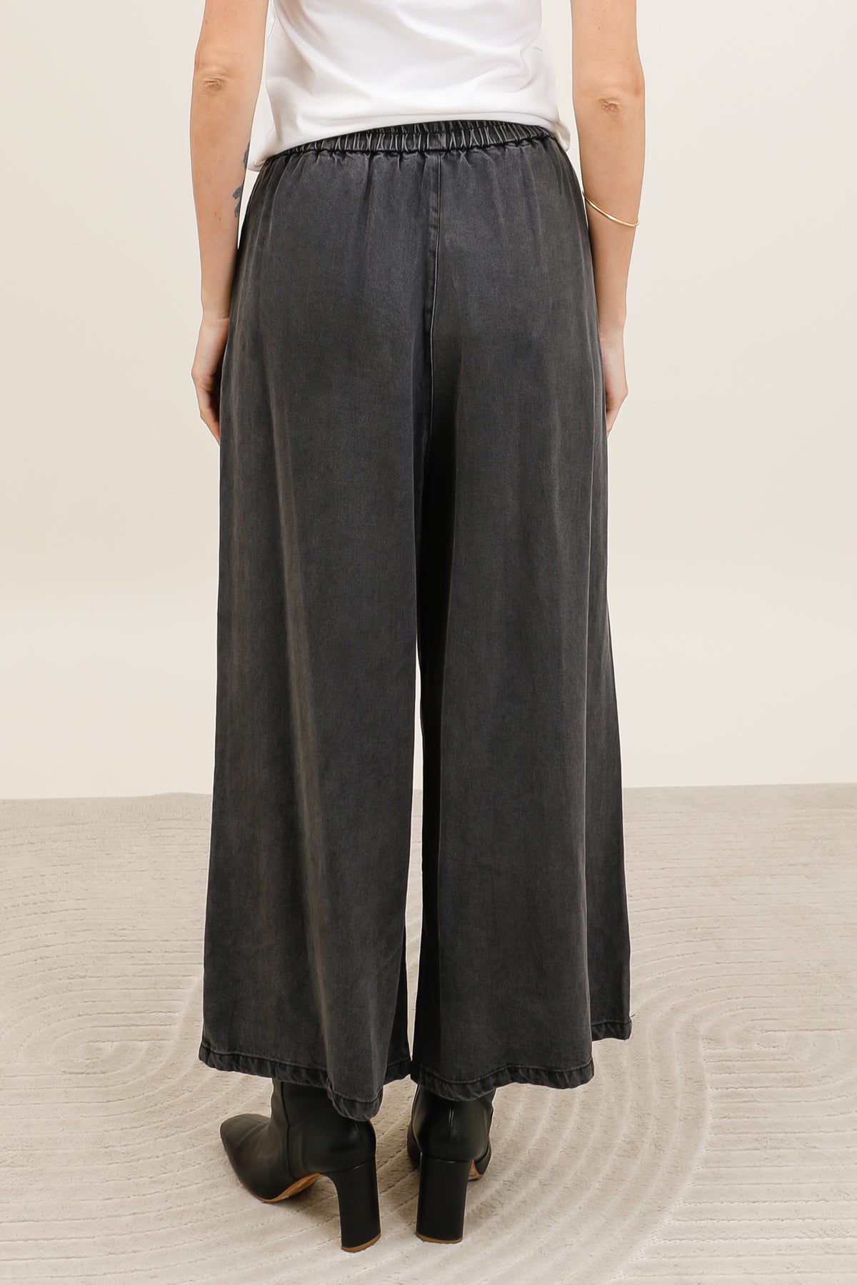 A212-P81 - Pant
