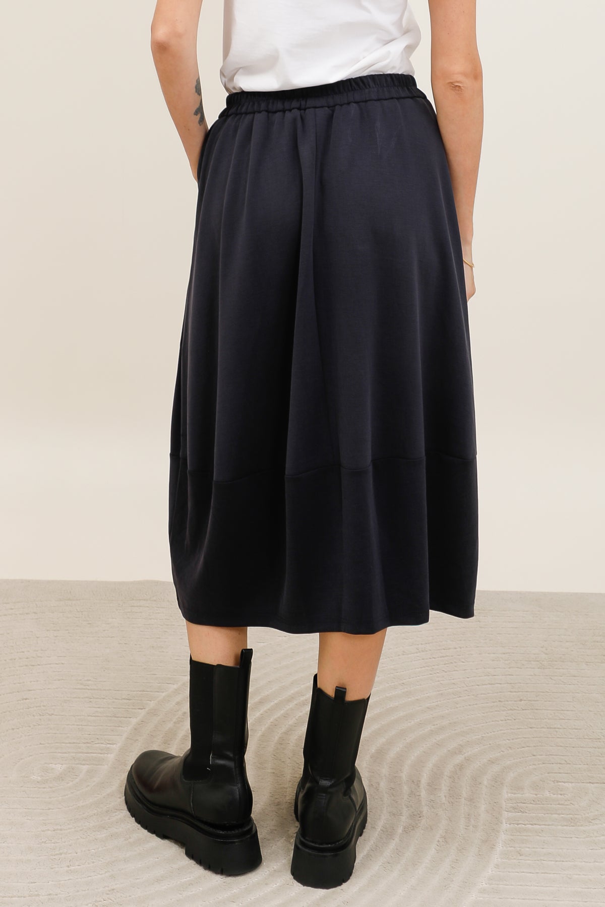 A221-P87 - Skirt