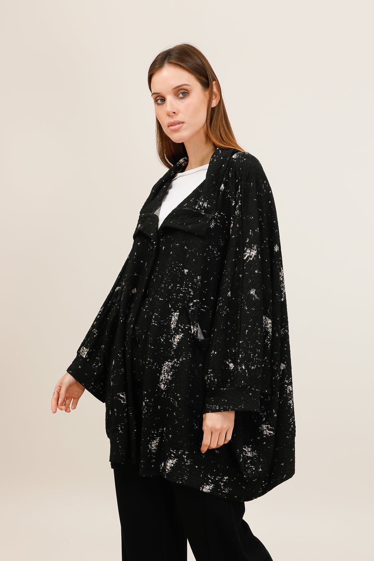 H37-H0106 - Jacket