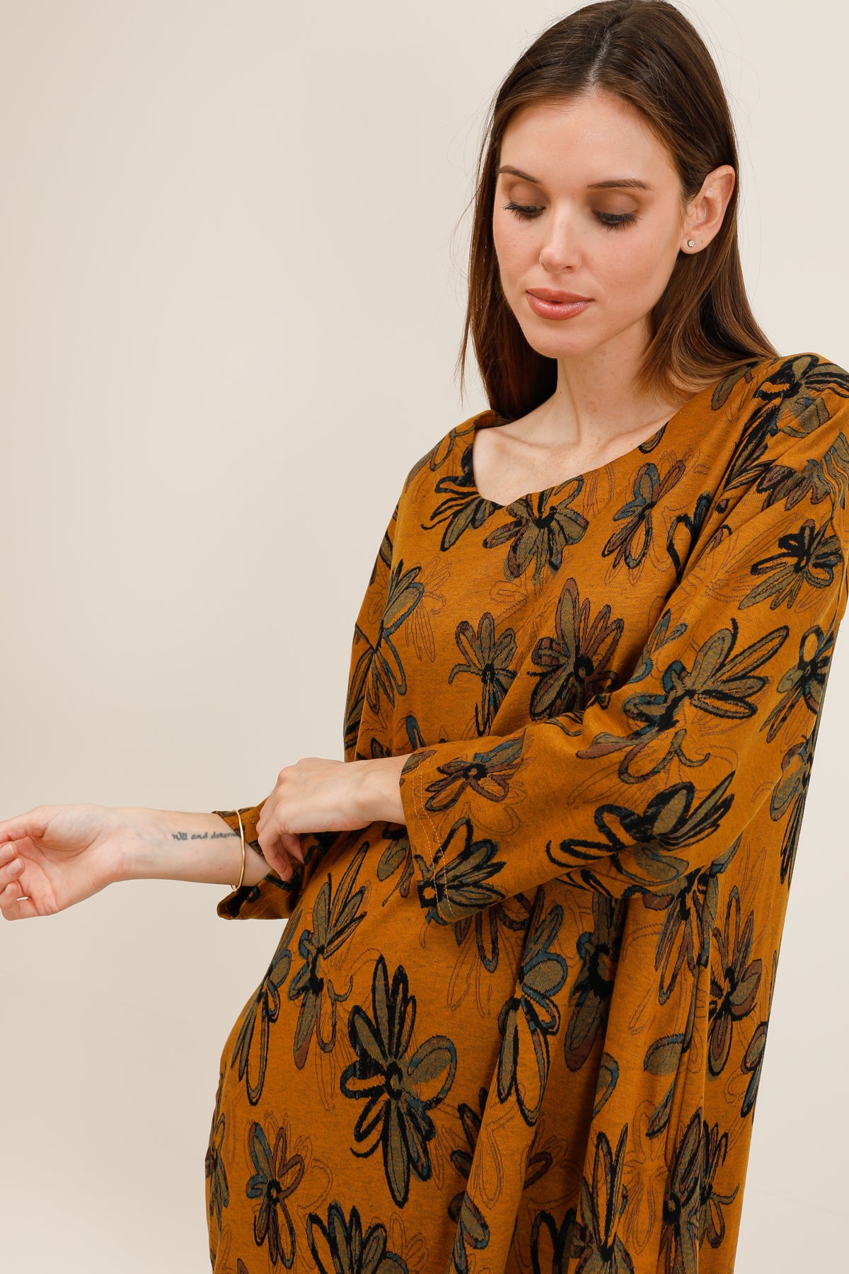 H38-R3436 - Dress
