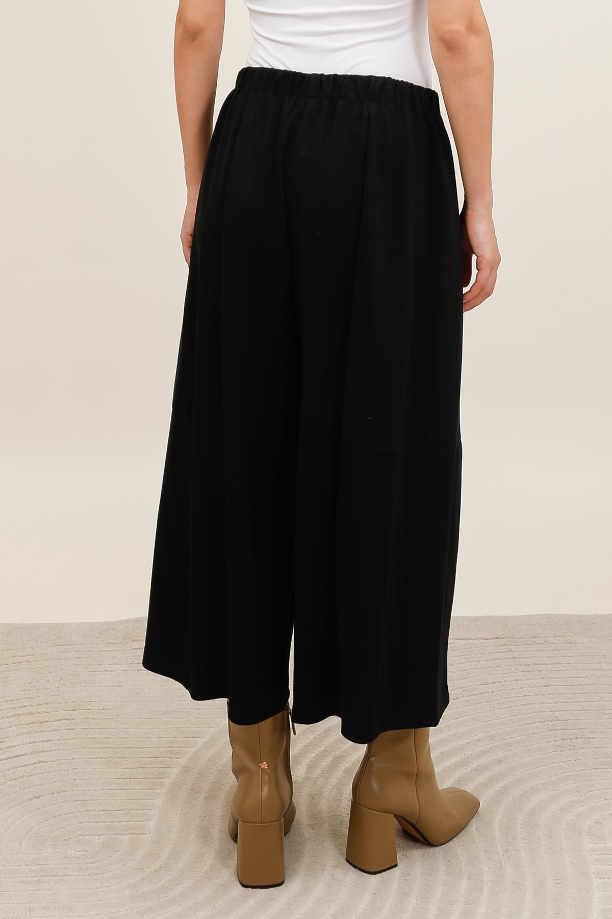 H63-K0623 - Pant